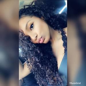 Meet your Posher, Celena